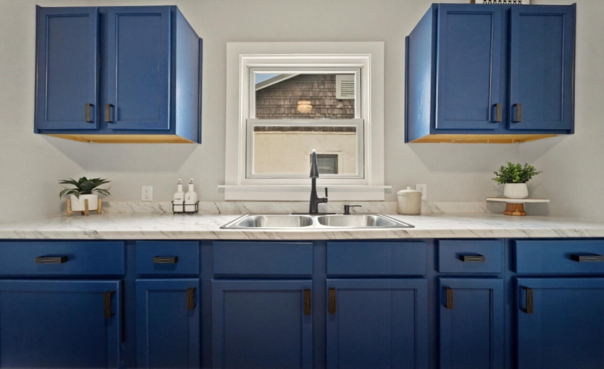 New Countertops, Sink, and Faucet