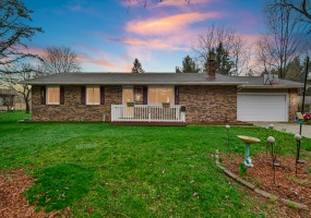 5821 250, La Porte, Indiana, 3 Bedrooms Bedrooms, 9 Rooms Rooms,4 BathroomsBathrooms,Residential,For Sale,250,NRA836935