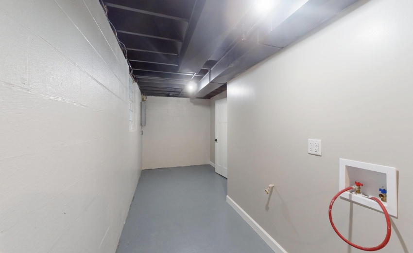 AEDB91B1-D0B6-47B6-9C68-C819C2F39CDB