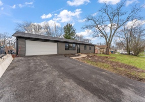 611 Old Forge Road, Valparaiso, Indiana, 3 Bedrooms Bedrooms, 5 Rooms Rooms,2 BathroomsBathrooms,Residential,For Sale,Old Forge,NRA836947