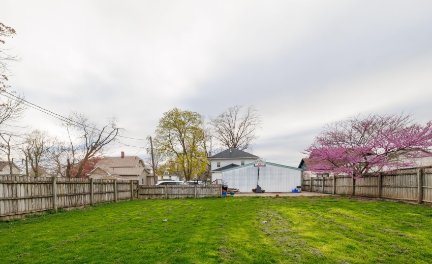 521 N McKinley Rensselaer-35