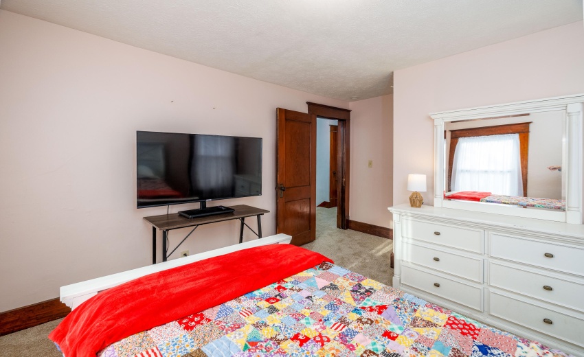 521 N McKinley Rensselaer-16