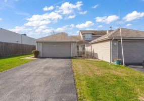 823 Spruce Lane, Schererville, Indiana, 2 Bedrooms Bedrooms, 4 Rooms Rooms,2 BathroomsBathrooms,Residential,For Sale,Spruce,NRA836976