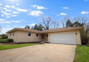 603 13th Street, La Porte, Indiana, 3 Bedrooms Bedrooms, 9 Rooms Rooms,2 BathroomsBathrooms,Residential,For Sale,13th,NRA836985