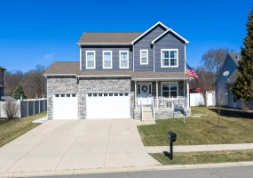 6200 Brie Avenue, Portage, Indiana, 4 Bedrooms Bedrooms, 8 Rooms Rooms,3 BathroomsBathrooms,Residential,For Sale,Brie,NRA835198