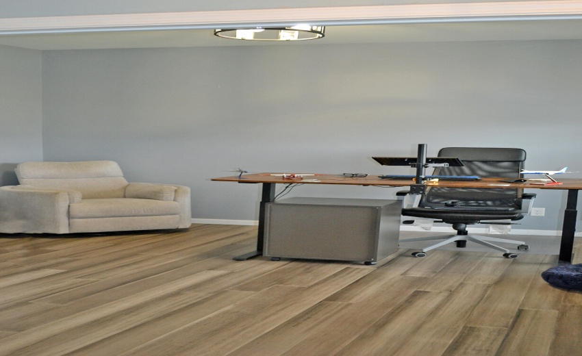 front office off foyer