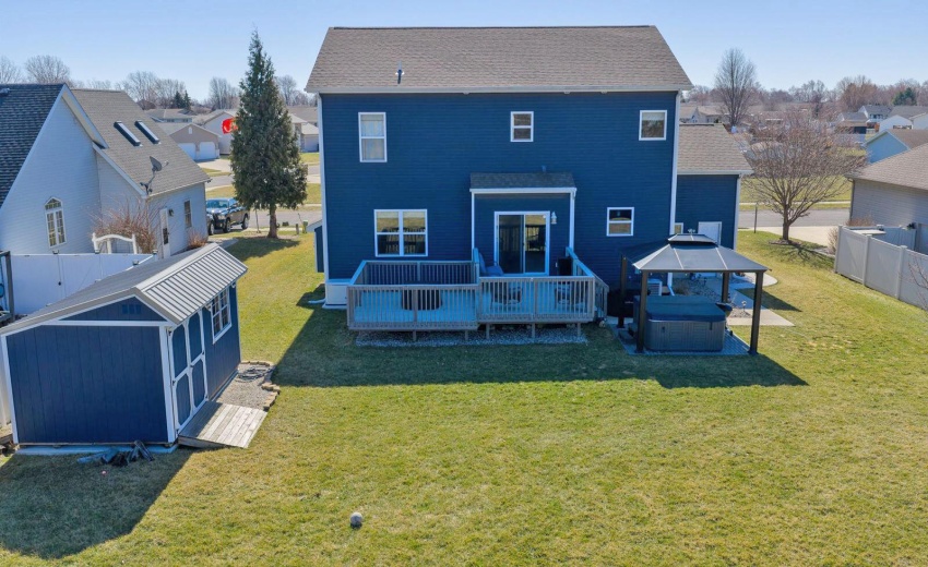 drone deck n shed close up