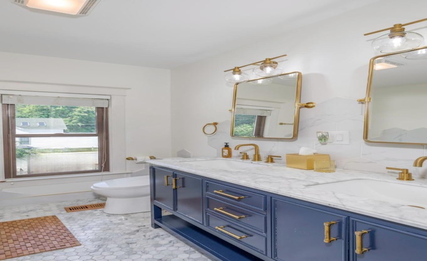 2nd floor bathroom double sink