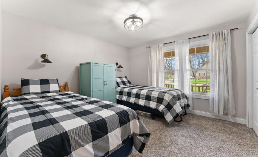 3rd Bedroom - Main Floor