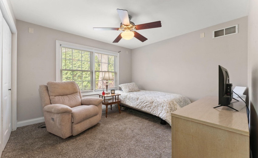 2nd Bedroom - Main Floor