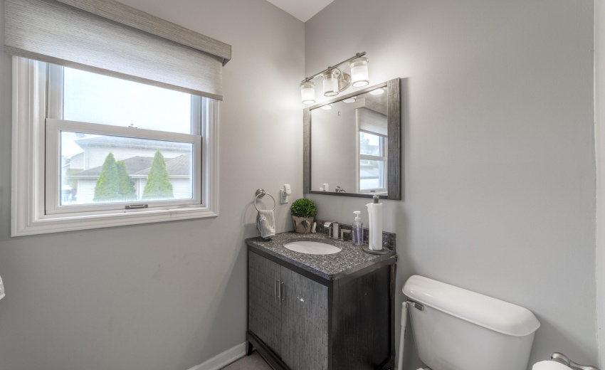 HLowerBathTiconderoga0010