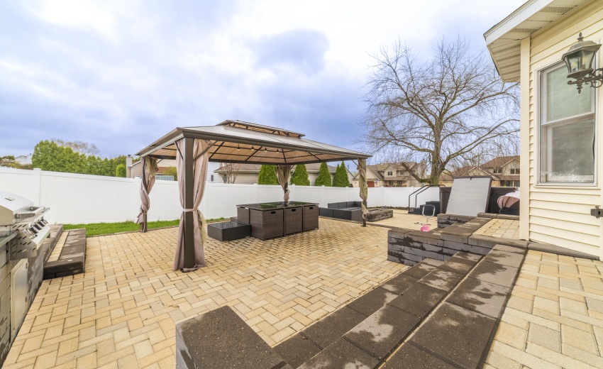 RPorchTiconderoga0049