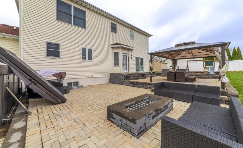 RPorchTiconderoga0055