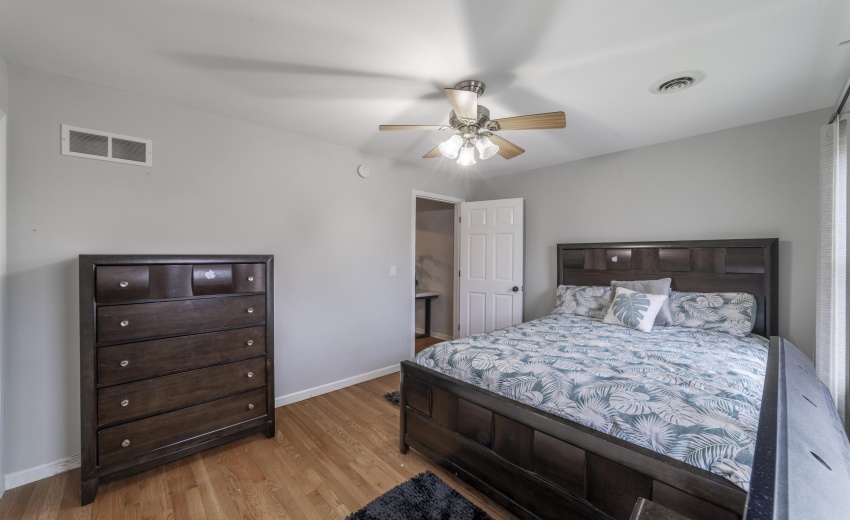 MSecondBedTiconderoga0033