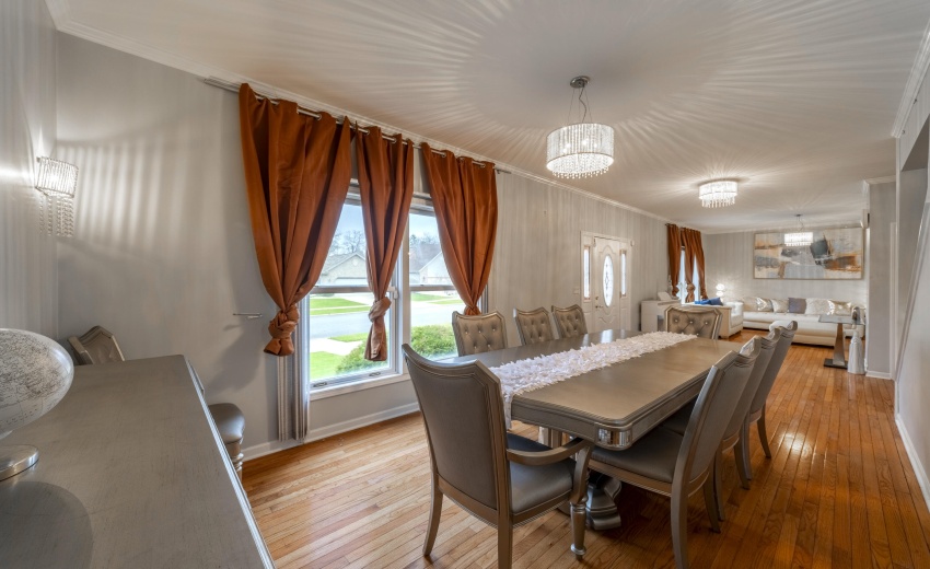 EDiningTiconderoga0008