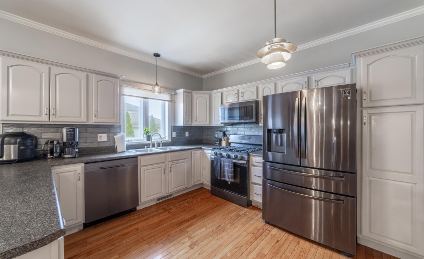 FKitchenTiconderoga0012