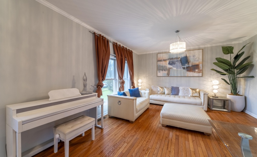 DSittingRoomTiconderoga0002