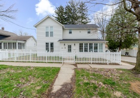 353 Morgan Boulevard, Valparaiso, Indiana, 2 Bedrooms Bedrooms, 6 Rooms Rooms,2 BathroomsBathrooms,Residential Lease,For Sale,Morgan,NRA837112