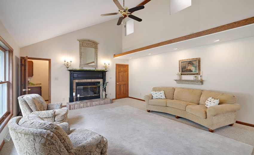 Main floor recreation room