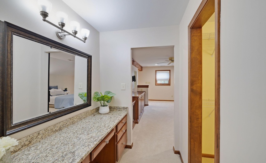 Primary dressing area