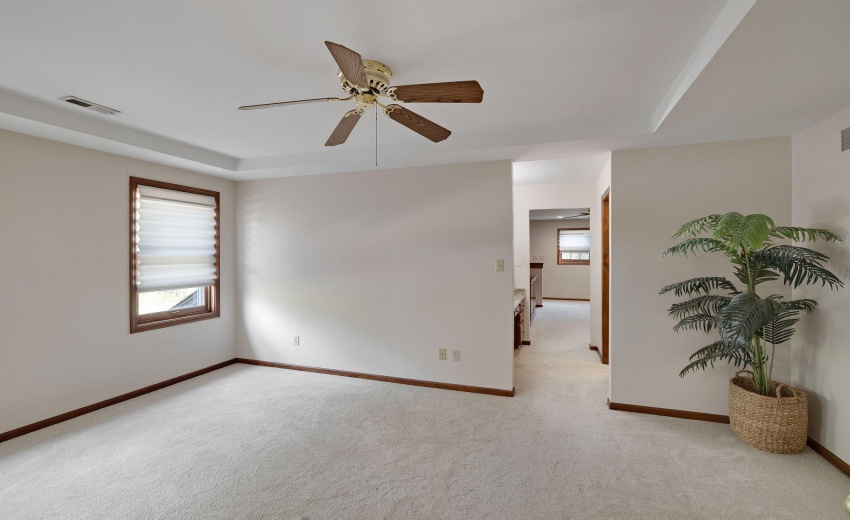 Primary sitting area