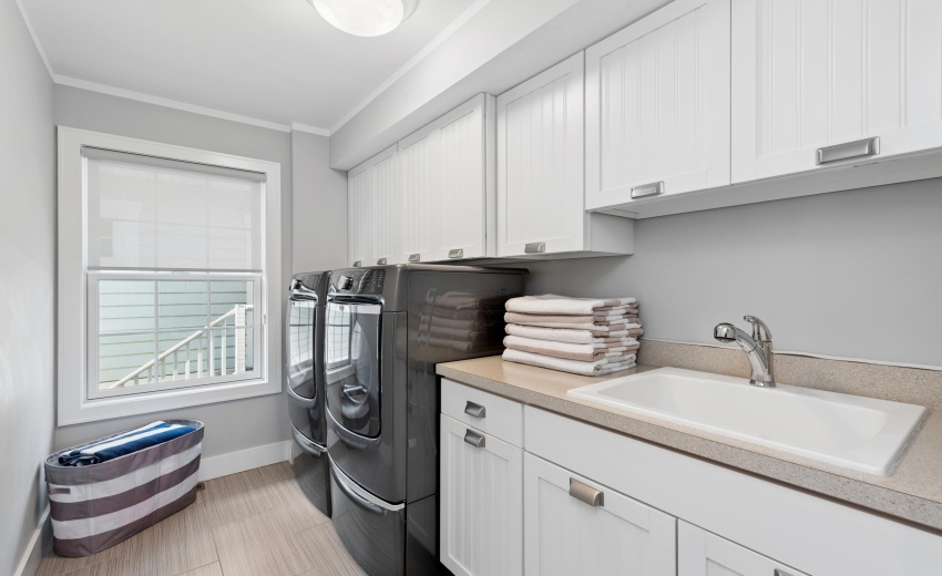 16-Laundry Room