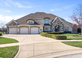 1667 Chalone Court, Crown Point, Indiana, 6 Bedrooms Bedrooms, 18 Rooms Rooms,8 BathroomsBathrooms,Residential,For Sale,Chalone,NRA837186