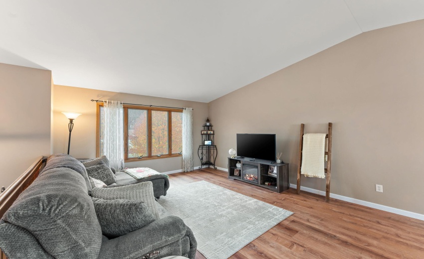 10-web-or-mls-DSC03275