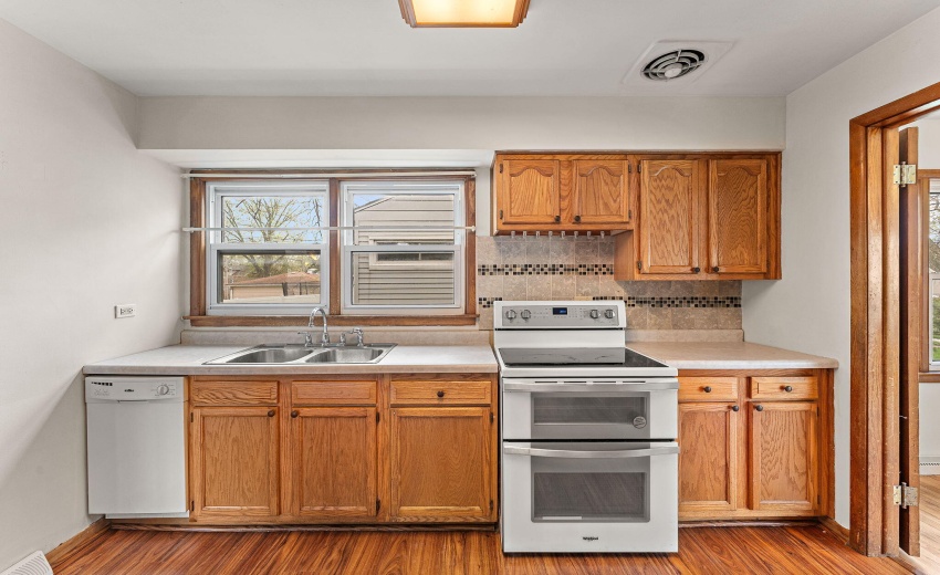 8-web-or-mls-DSC00366