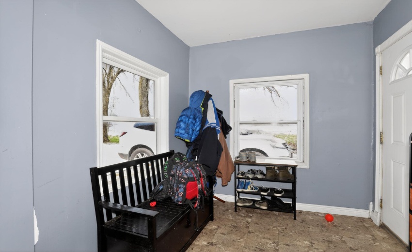 13_5271_IN-9_Greenfield_IN_46140_USA-Bed