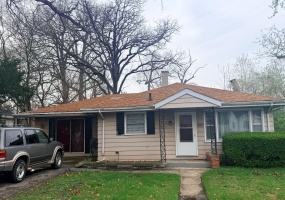 1020 61st Place, Merrillville, Indiana, 3 Bedrooms Bedrooms, 5 Rooms Rooms,1 BathroomBathrooms,Residential,For Sale,61st,NRA837248