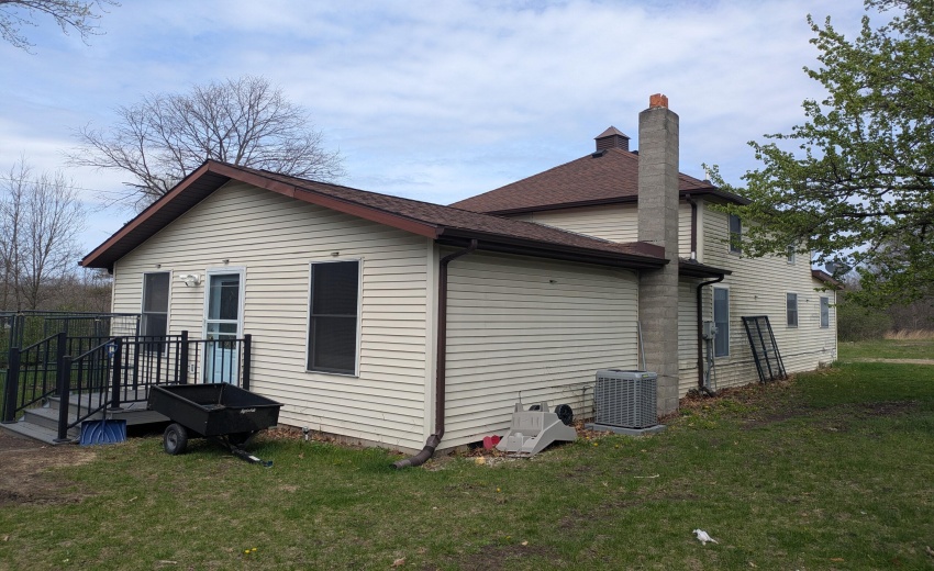 PXL_20260414_170355878