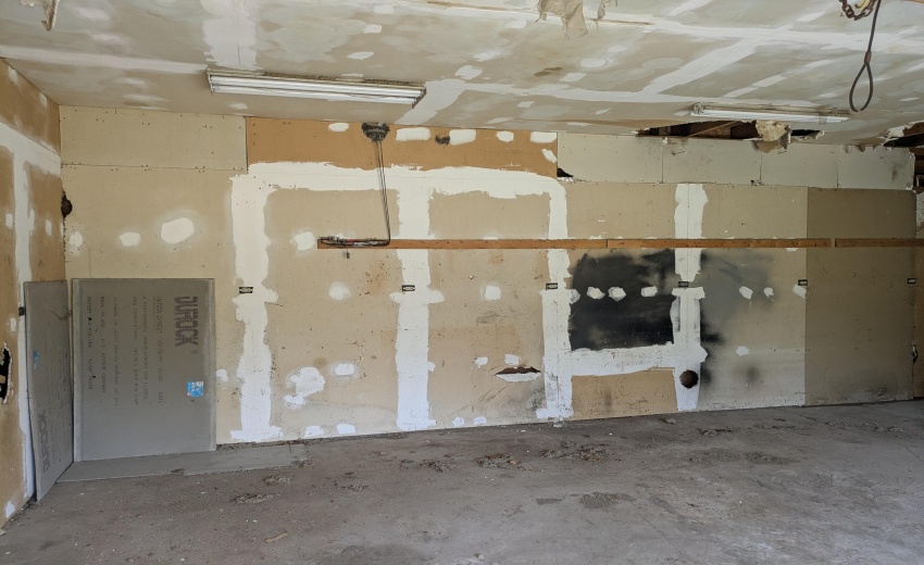 PXL_20260414_170636473