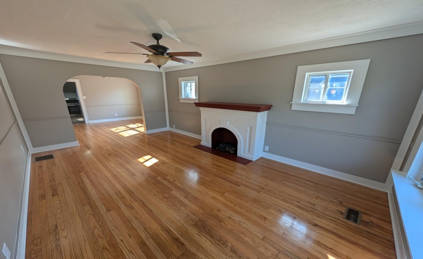 PXL_20260416_205142168