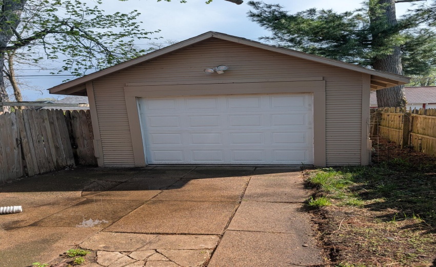 PXL_20260416_204752425