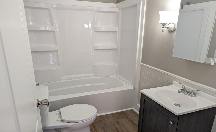 PXL_20260416_205222663