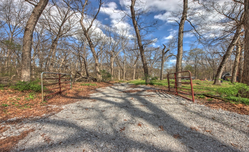 IMG_0652_3_4_5_6_7Interior 3