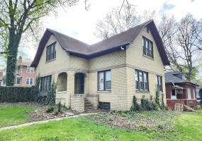 301 43rd Avenue, Gary, Indiana, 5 Bedrooms Bedrooms, 9 Rooms Rooms,2 BathroomsBathrooms,Residential,For Sale,43rd,NRA837373