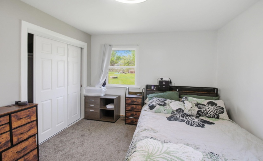 12-web-or-mls-img_0026 toni b. (sharon)