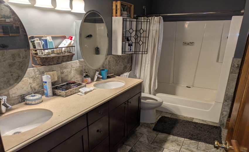 PXL_20251108_161748931