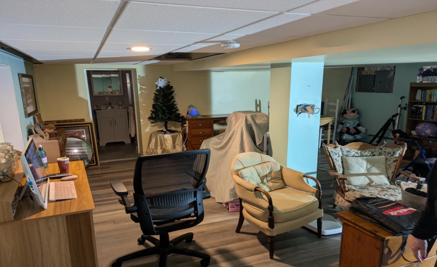 PXL_20251108_162101165