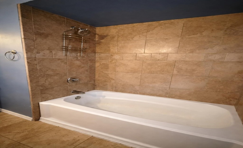 2951AF68-65F8-4890-B571-83DFE378E56E