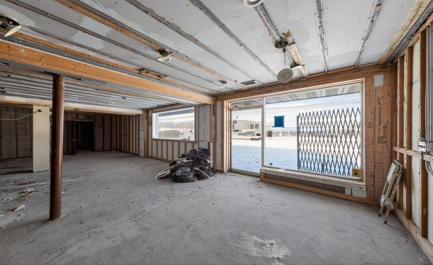 29_1101_W_Lincoln_Hwy_Schererville_IN_46