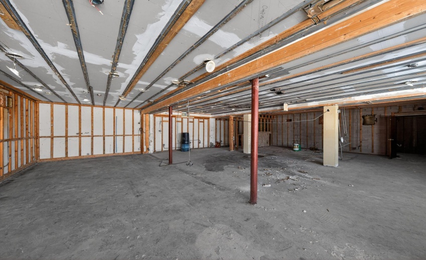 28_1101_W_Lincoln_Hwy_Schererville_IN_46