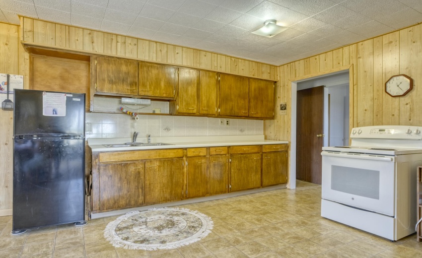 14273 kitchen