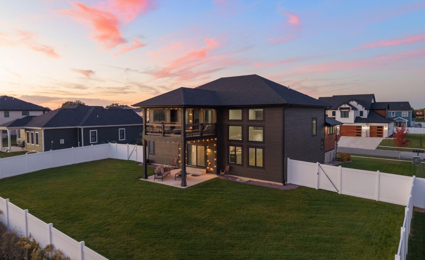 76-web-or-mls-DJI_20251027180102_0087_D