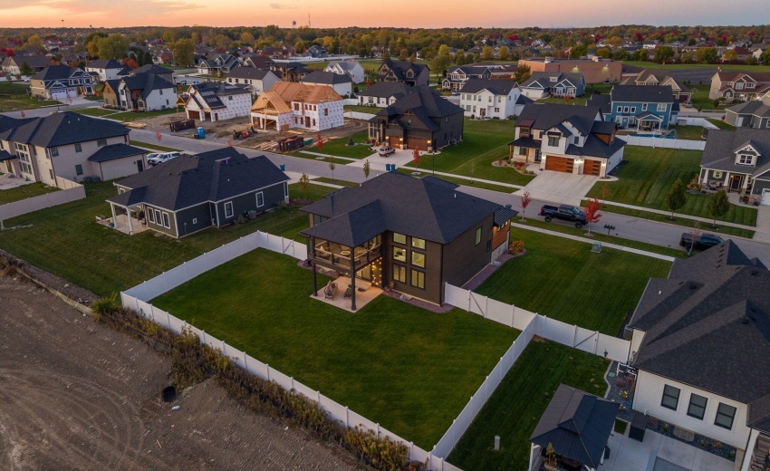 75-web-or-mls-DJI_20251027180044_0084_D