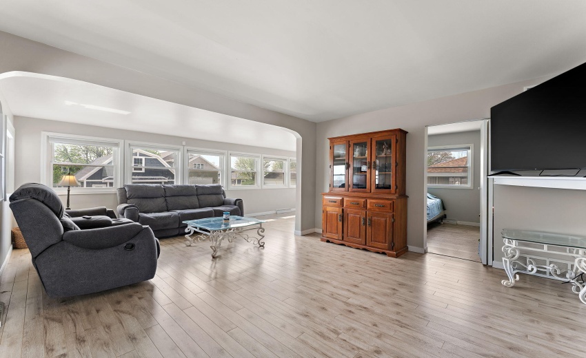 10-web-or-mls-DSC01042