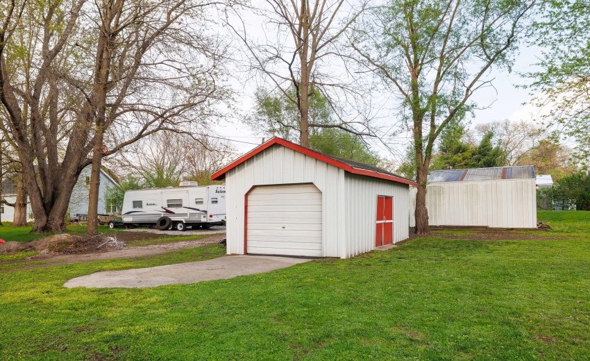 3134 W CR 936 N Lake Village-21