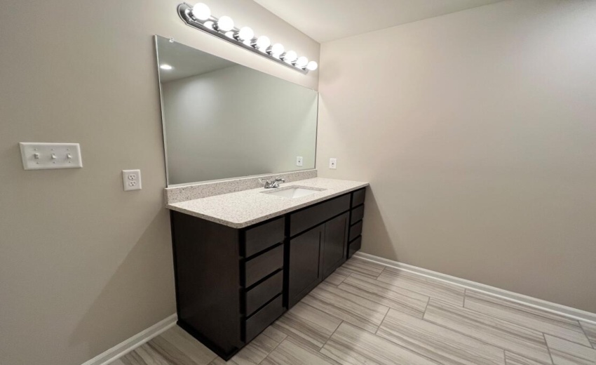 Primary Bedroom Bathroom